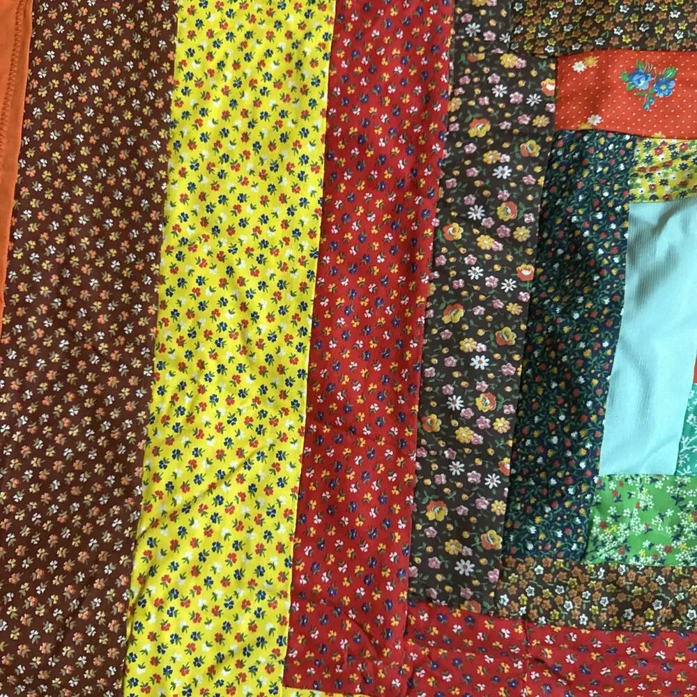 Vintage Quilt Log Cabin Pattern Hand Quilted Handmade Vintage 67” By 72”